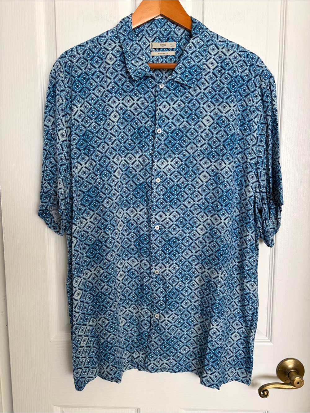 MNG - Mango Blue Patterned Short-Sleeve camp Shirt
